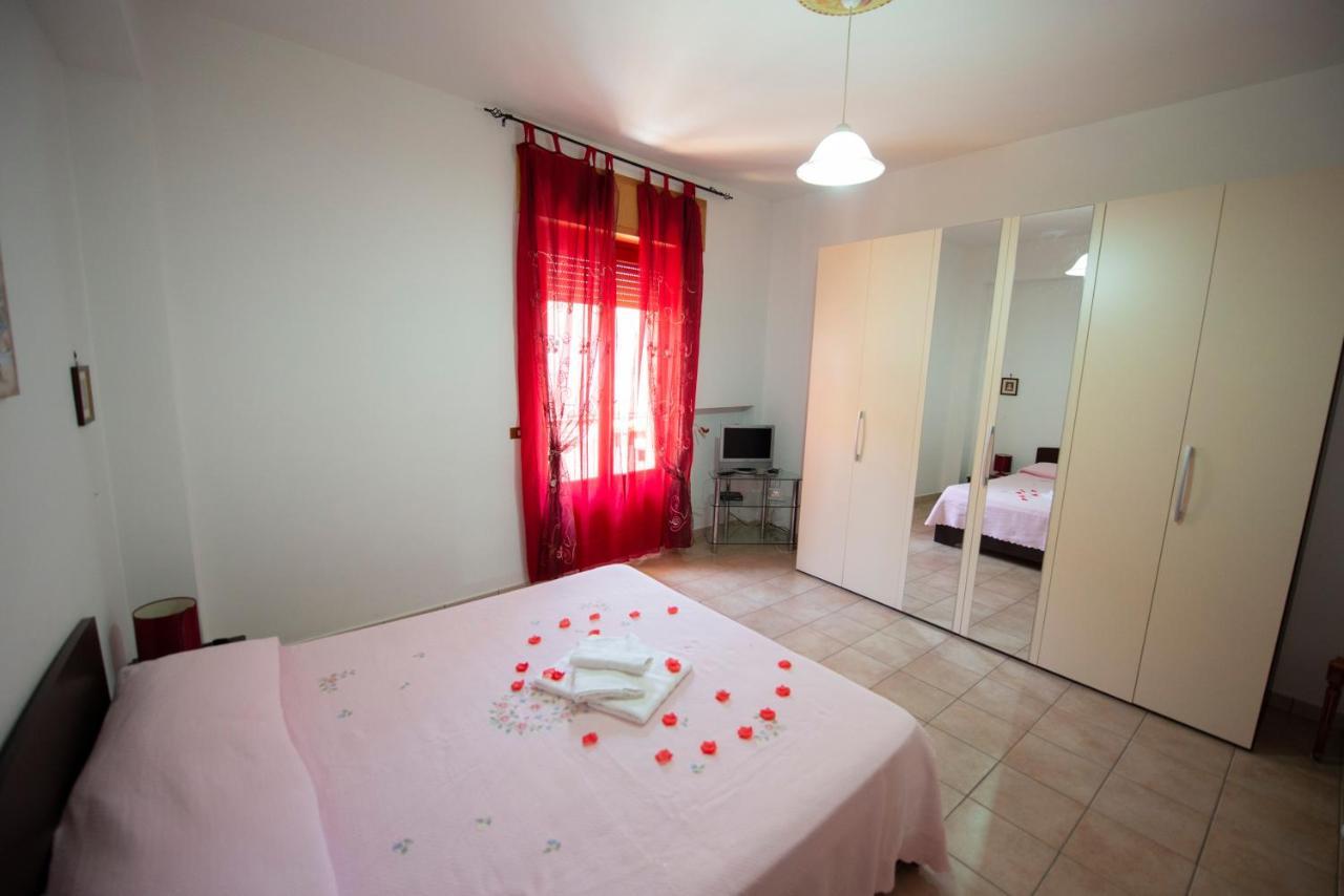 Olimpo Appartament'S Apartment Parghelia Exterior foto